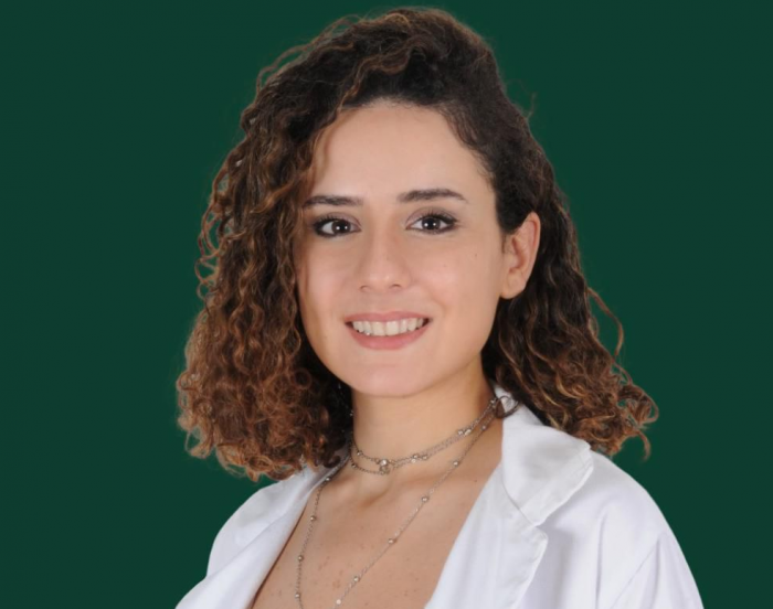 Dietitian Cynthia Sioufy  